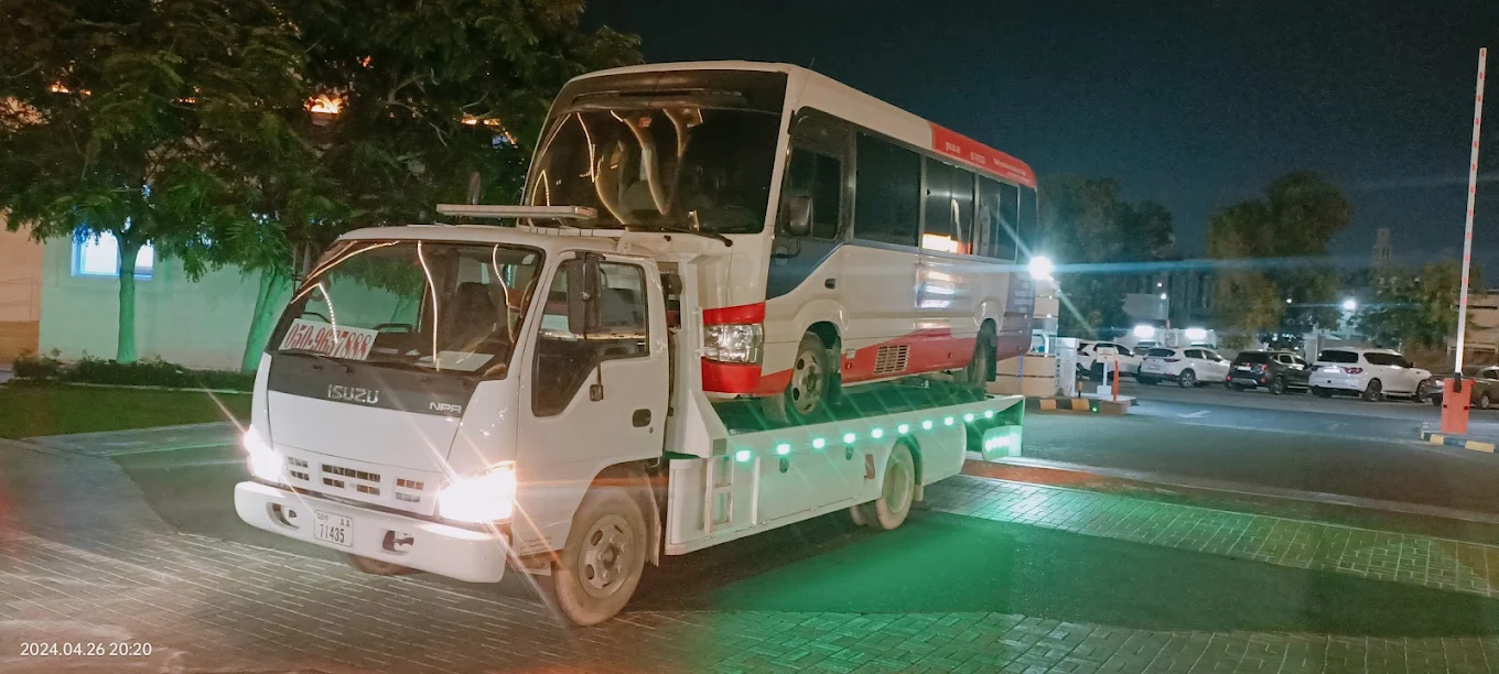 24/7 Car Recovery & Transportation Service in Ajman – Fast & Reliable