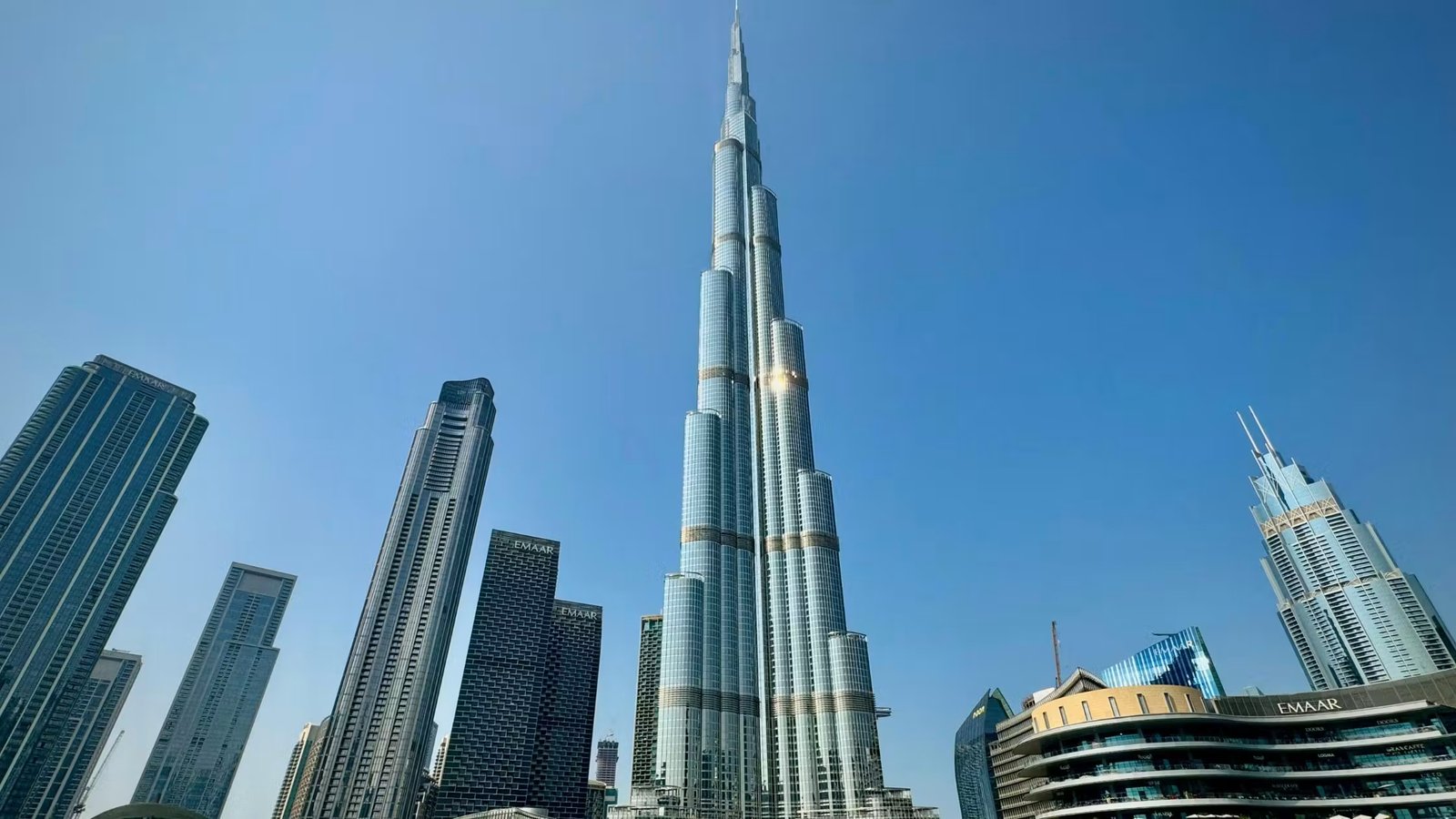 Dubai High Rise Apartment AC Maintenance